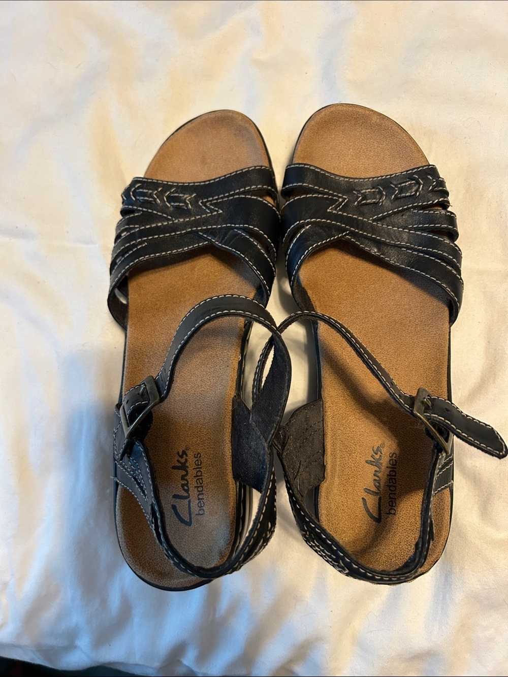 Clarks Black Strappy Women's Sandals with Contrast Stitching